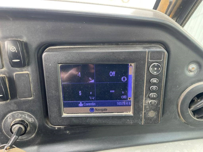 Tempat sampah artikulasi Cat 735 | 735B: gambar 20 Tempat sampah artikulasi Cat 735 | 735B: gambar 20