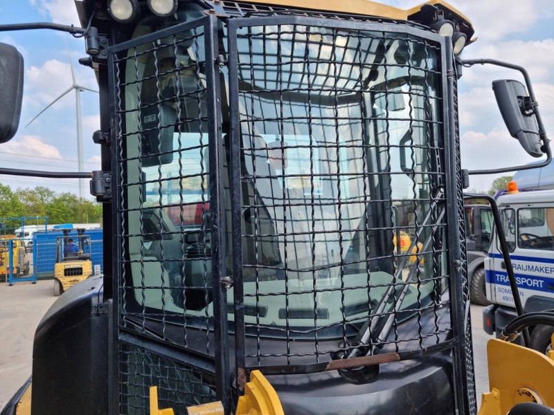 Kabin dan interior untuk Peralatan konstruksi Cat 938K / 938M: gambar 6