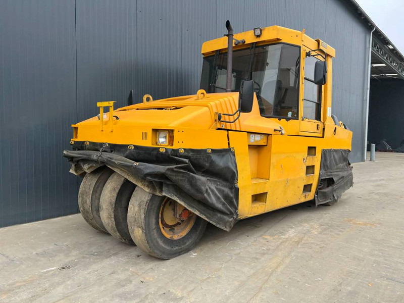 Cat PS300B - Roller pneumatik: gambar 1 Cat PS300B - Roller pneumatik: gambar 1