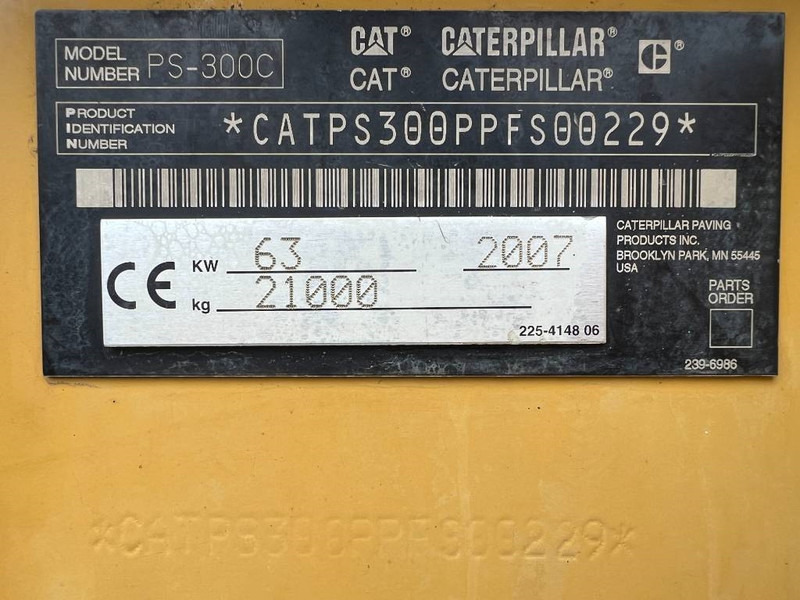 Cat PS300C - Roller pneumatik: gambar 5 Cat PS300C - Roller pneumatik: gambar 5