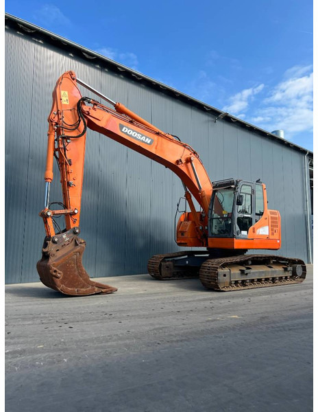 Doosan DX235LCR - Ekskavator perayap: gambar 1 Doosan DX235LCR - Ekskavator perayap: gambar 1