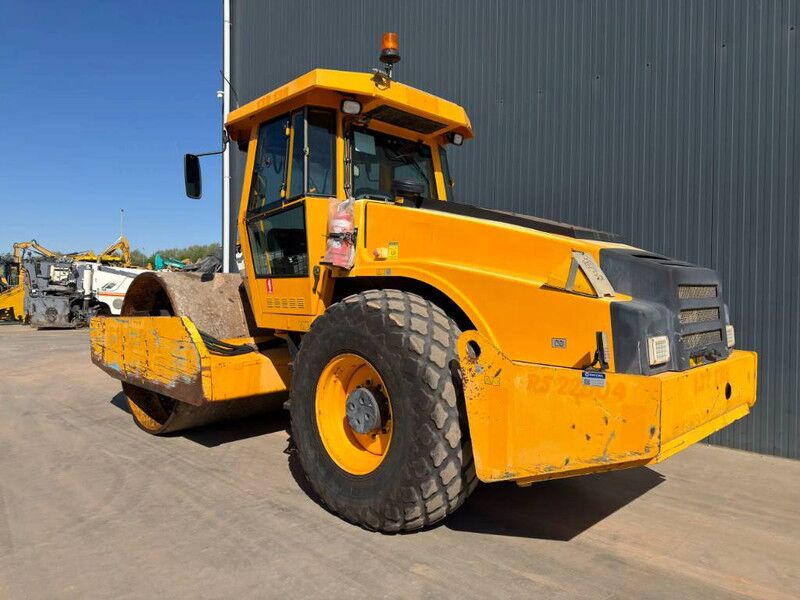 Dynapac CA612D - Roller: gambar 2 Dynapac CA612D - Roller: gambar 2