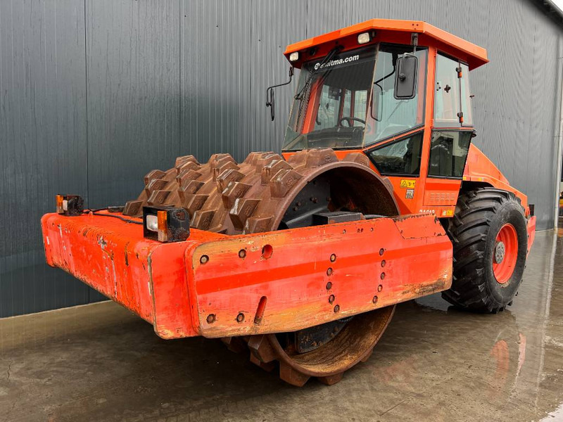Roller Dynapac CA612PD: gambar 1