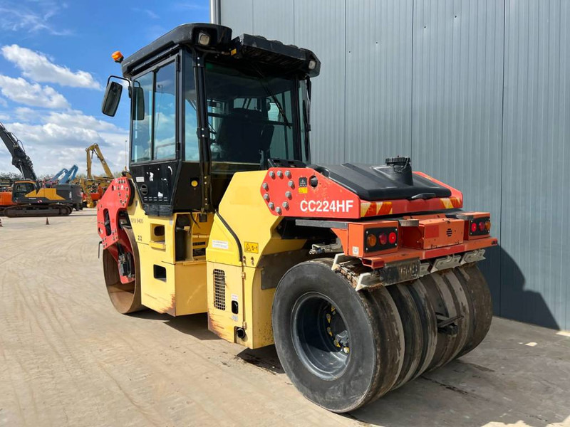 Dynapac CC224CHF - Roller kombinasi: gambar 2 Dynapac CC224CHF - Roller kombinasi: gambar 2