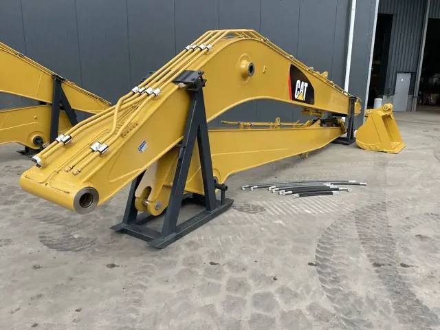 Lampiran untuk Peralatan konstruksi baru Cat 320E 18m Set Long Reach Equipment: gambar 1