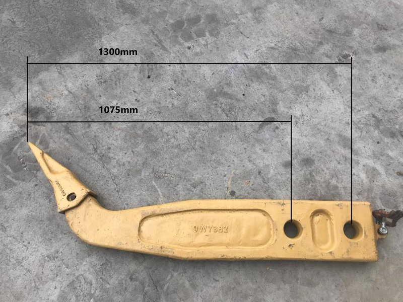 Cat D7R Shank incl. Tip - Lampiran untuk Peralatan konstruksi: gambar 4 Cat D7R Shank incl. Tip - Lampiran untuk Peralatan konstruksi: gambar 4