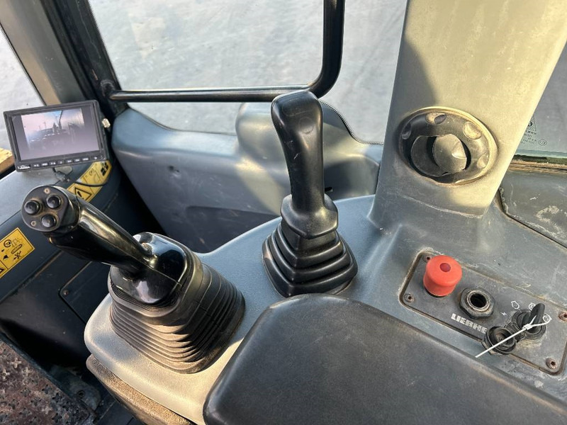 Liebherr LR634 - Crawler loader: gambar 2 Liebherr LR634 - Crawler loader: gambar 2