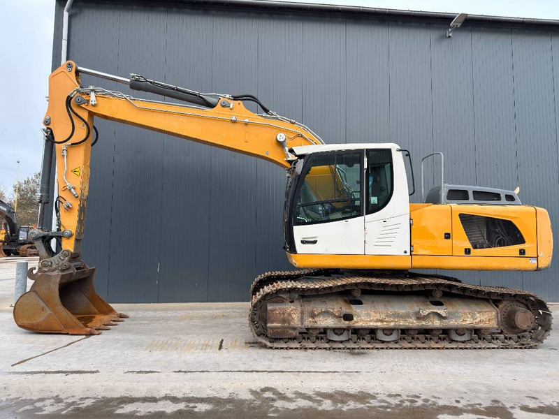 Liebherr R922 SLC - Ekskavator perayap: gambar 2 Liebherr R922 SLC - Ekskavator perayap: gambar 2