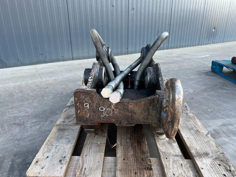 OilQuick OQ65 - 311F / 313F / 315F - Skrup cepat untuk Peralatan konstruksi: gambar 2 OilQuick OQ65 - 311F / 313F / 315F - Skrup cepat untuk Peralatan konstruksi: gambar 2