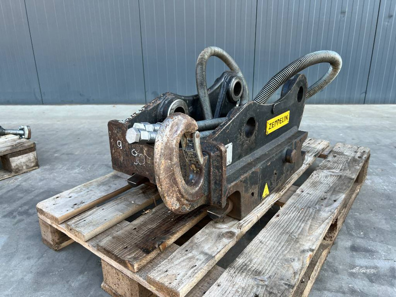 OilQuick OQ65 - 311F / 313F / 315F - Skrup cepat untuk Peralatan konstruksi: gambar 1 OilQuick OQ65 - 311F / 313F / 315F - Skrup cepat untuk Peralatan konstruksi: gambar 1