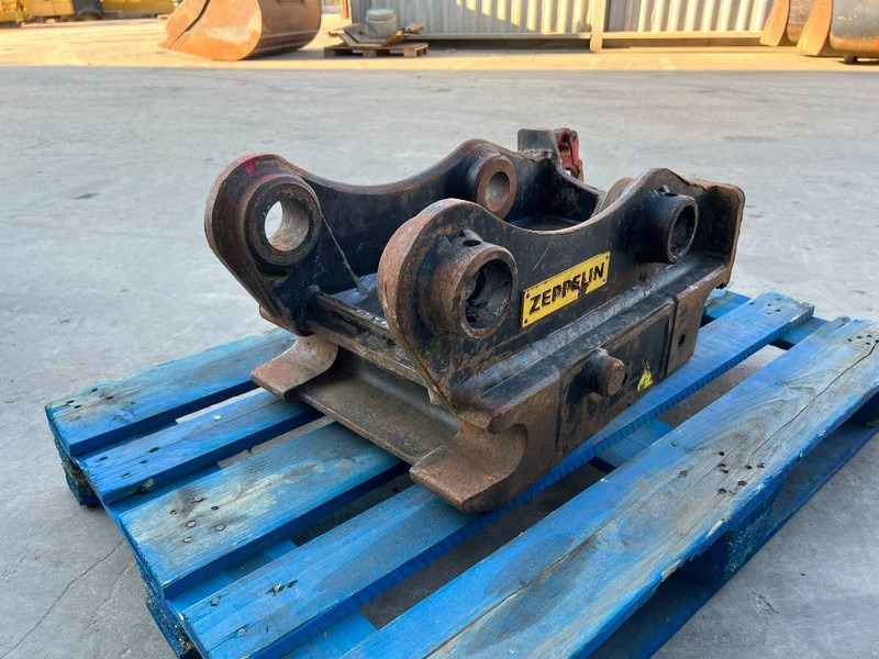 OilQuick OQ65 - 311F / 313F / 315F - Skrup cepat untuk Peralatan konstruksi: gambar 4 OilQuick OQ65 - 311F / 313F / 315F - Skrup cepat untuk Peralatan konstruksi: gambar 4