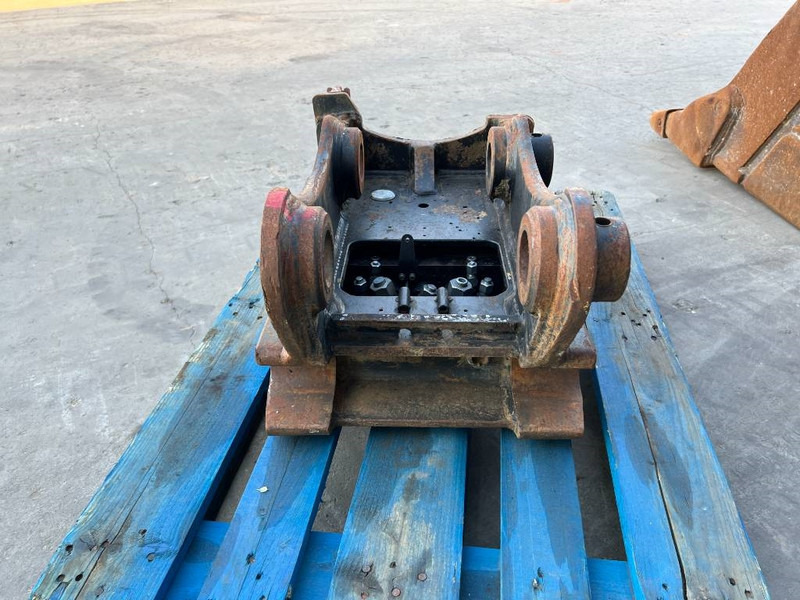 OilQuick OQ65 - 311F / 313F / 315F - Skrup cepat untuk Peralatan konstruksi: gambar 5 OilQuick OQ65 - 311F / 313F / 315F - Skrup cepat untuk Peralatan konstruksi: gambar 5