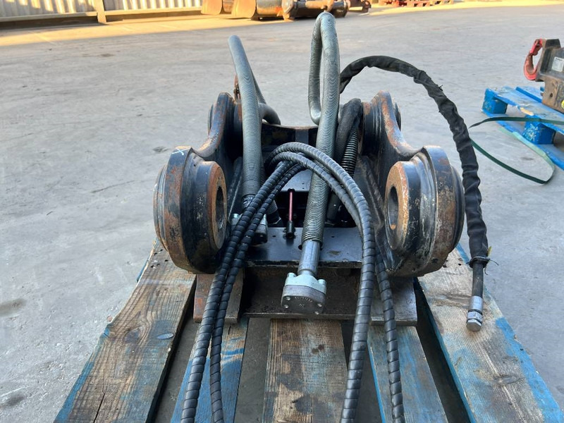 OilQuick OQ65 - M314F / M316F / M318F - Skrup cepat untuk Peralatan konstruksi: gambar 5 OilQuick OQ65 - M314F / M316F / M318F - Skrup cepat untuk Peralatan konstruksi: gambar 5