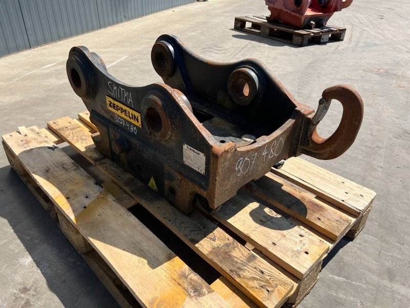 OilQuick OQ65 - M314F / M316F / M318F - Skrup cepat untuk Peralatan konstruksi: gambar 3 OilQuick OQ65 - M314F / M316F / M318F - Skrup cepat untuk Peralatan konstruksi: gambar 3