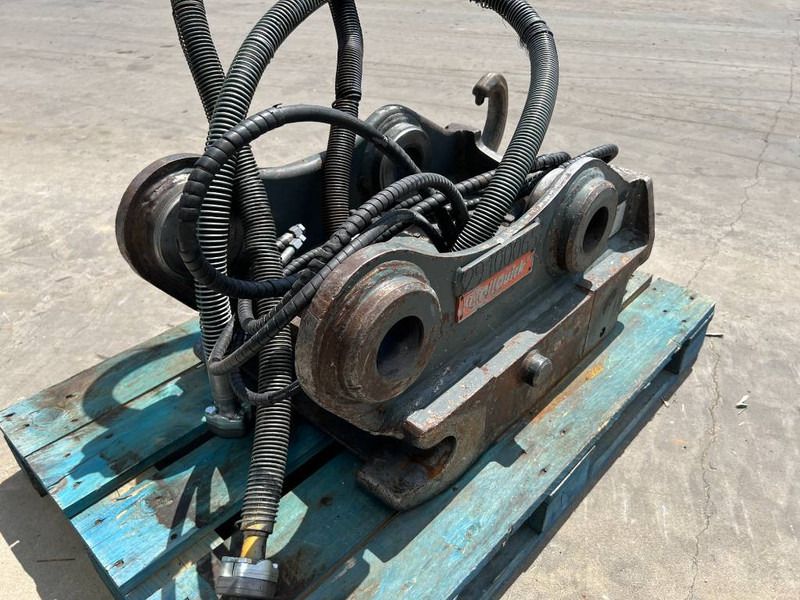 OilQuick OQ70/55 - 323E - Skrup cepat untuk Peralatan konstruksi: gambar 5 OilQuick OQ70/55 - 323E - Skrup cepat untuk Peralatan konstruksi: gambar 5