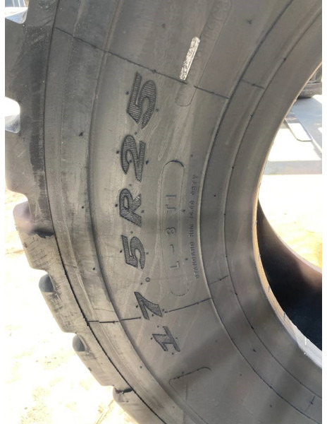 TRIANGLE 17.5R25 - Roda/ Ban untuk Peralatan konstruksi: gambar 4 TRIANGLE 17.5R25 - Roda/ Ban untuk Peralatan konstruksi: gambar 4