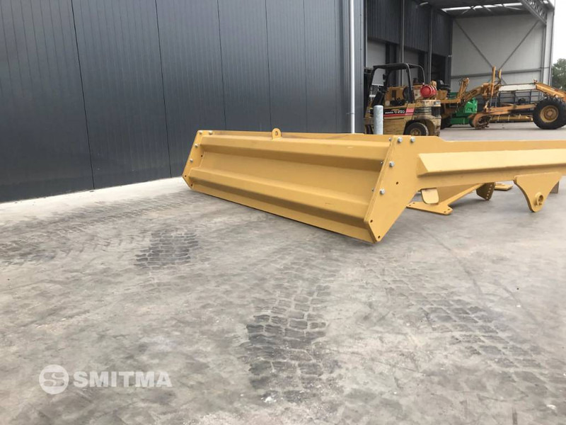 Volvo A30F - Pengangkatan ekor untuk Peralatan konstruksi: gambar 3 Volvo A30F - Pengangkatan ekor untuk Peralatan konstruksi: gambar 3