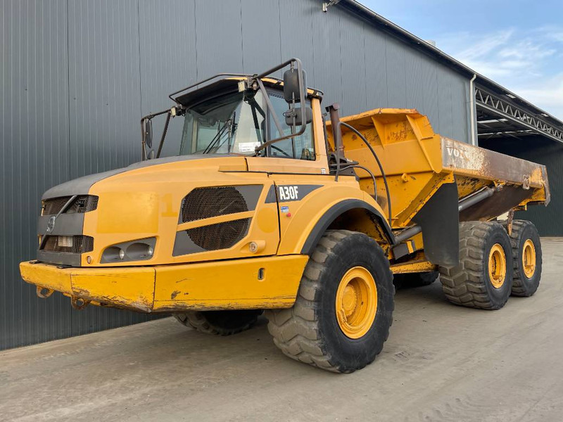 Volvo A30F - Tempat sampah artikulasi: gambar 1 Volvo A30F - Tempat sampah artikulasi: gambar 1