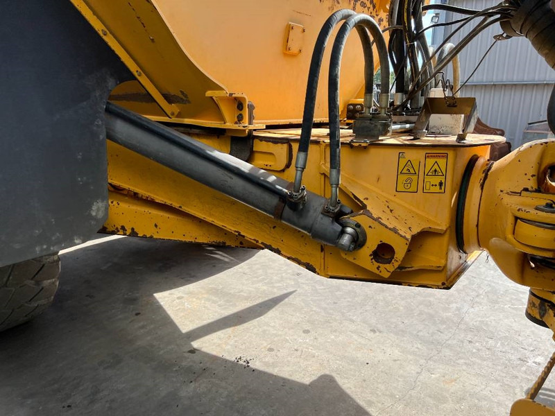 Tempat sampah artikulasi Volvo A35E FS: gambar 15