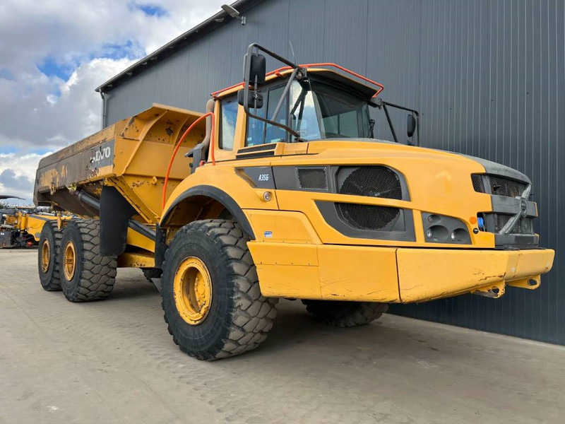 Volvo A35G - Tempat sampah artikulasi: gambar 3 Volvo A35G - Tempat sampah artikulasi: gambar 3