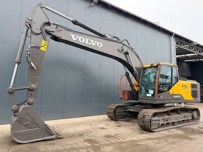Volvo EC210 - Ekskavator perayap: gambar 1 Volvo EC210 - Ekskavator perayap: gambar 1
