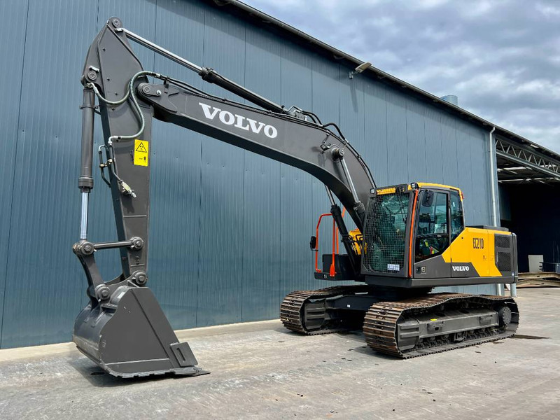 Volvo EC210 - Ekskavator perayap: gambar 1 Volvo EC210 - Ekskavator perayap: gambar 1