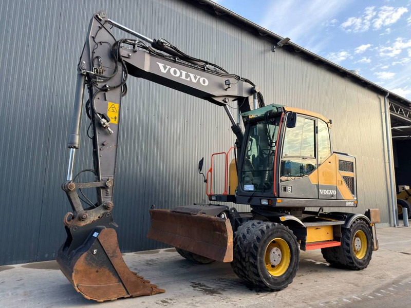Volvo EWR150E - Stabilizers - Ekskavator roda: gambar 2 Volvo EWR150E - Stabilizers - Ekskavator roda: gambar 2