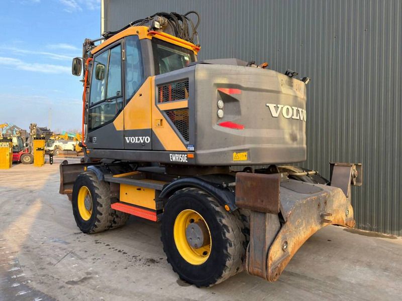 Volvo EWR150E - Stabilizers - Ekskavator roda: gambar 3 Volvo EWR150E - Stabilizers - Ekskavator roda: gambar 3