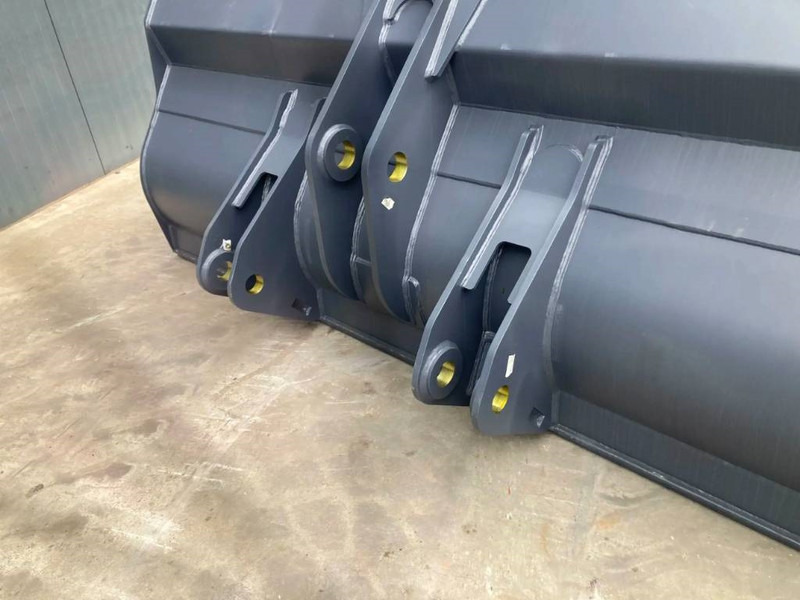 Volvo L120F - Ember untuk Peralatan konstruksi: gambar 4 Volvo L120F - Ember untuk Peralatan konstruksi: gambar 4