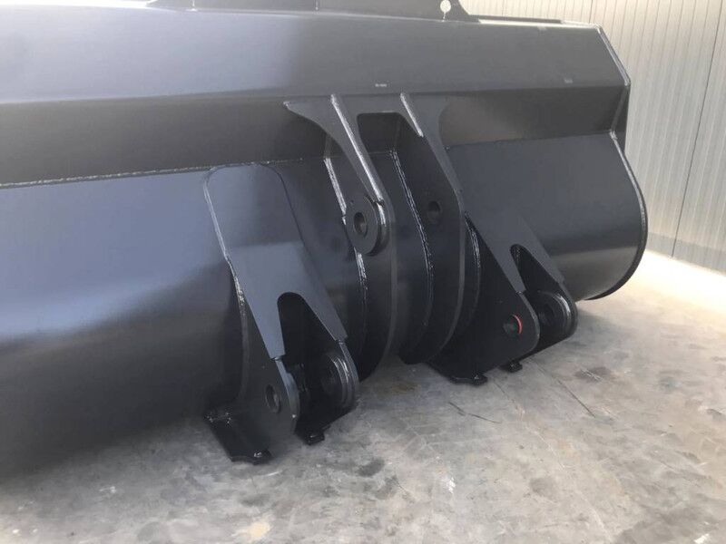 Volvo L150F - Ember untuk Peralatan konstruksi: gambar 5 Volvo L150F - Ember untuk Peralatan konstruksi: gambar 5