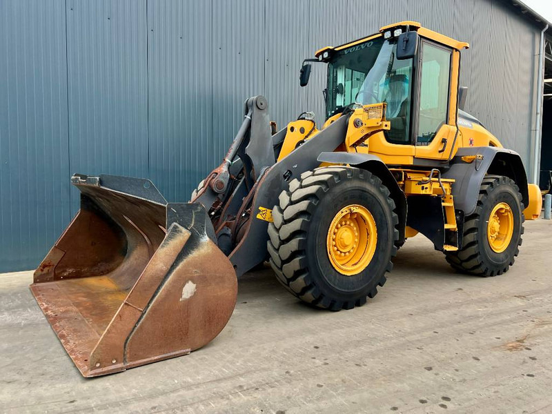 Volvo L90H - Wheel loader: gambar 1 Volvo L90H - Wheel loader: gambar 1