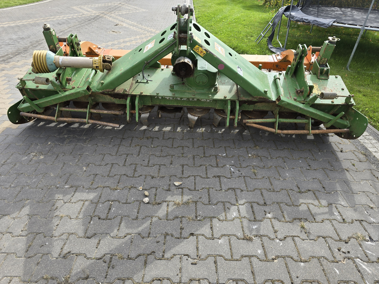 AMAZONE Cultimix KG 303 - Garu: gambar 4 AMAZONE Cultimix KG 303 - Garu: gambar 4