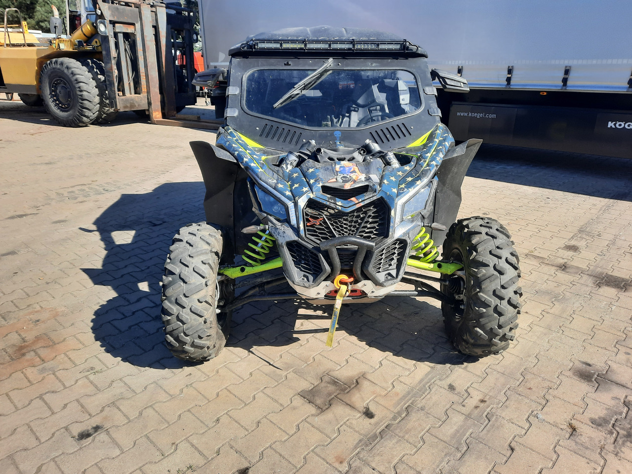 CAN-AM Maverick X3 XDS z homologacją - ATV: gambar 4 CAN-AM Maverick X3 XDS z homologacją - ATV: gambar 4