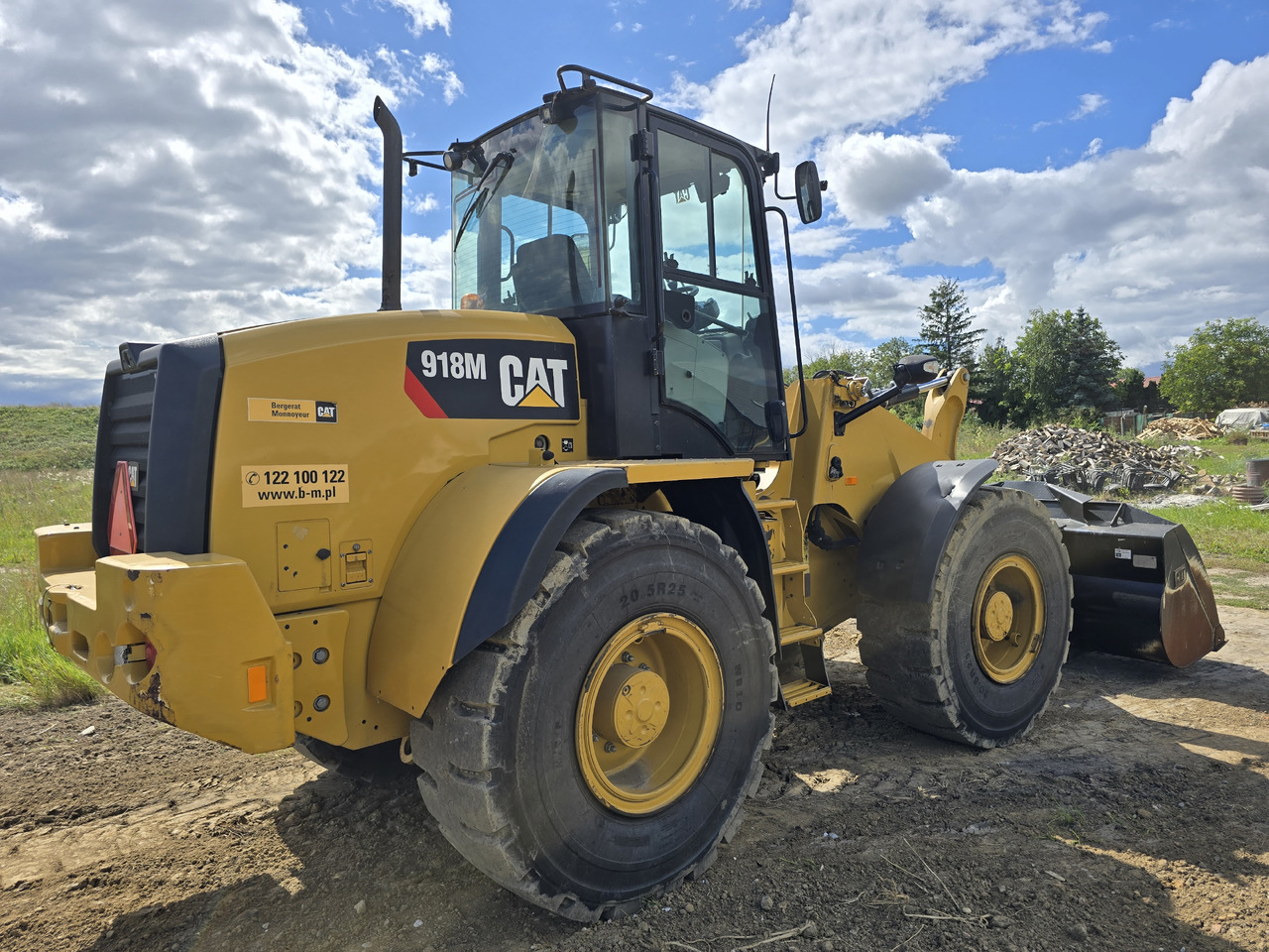CATERPILLAR 918 M - Wheel loader: gambar 1 CATERPILLAR 918 M - Wheel loader: gambar 1