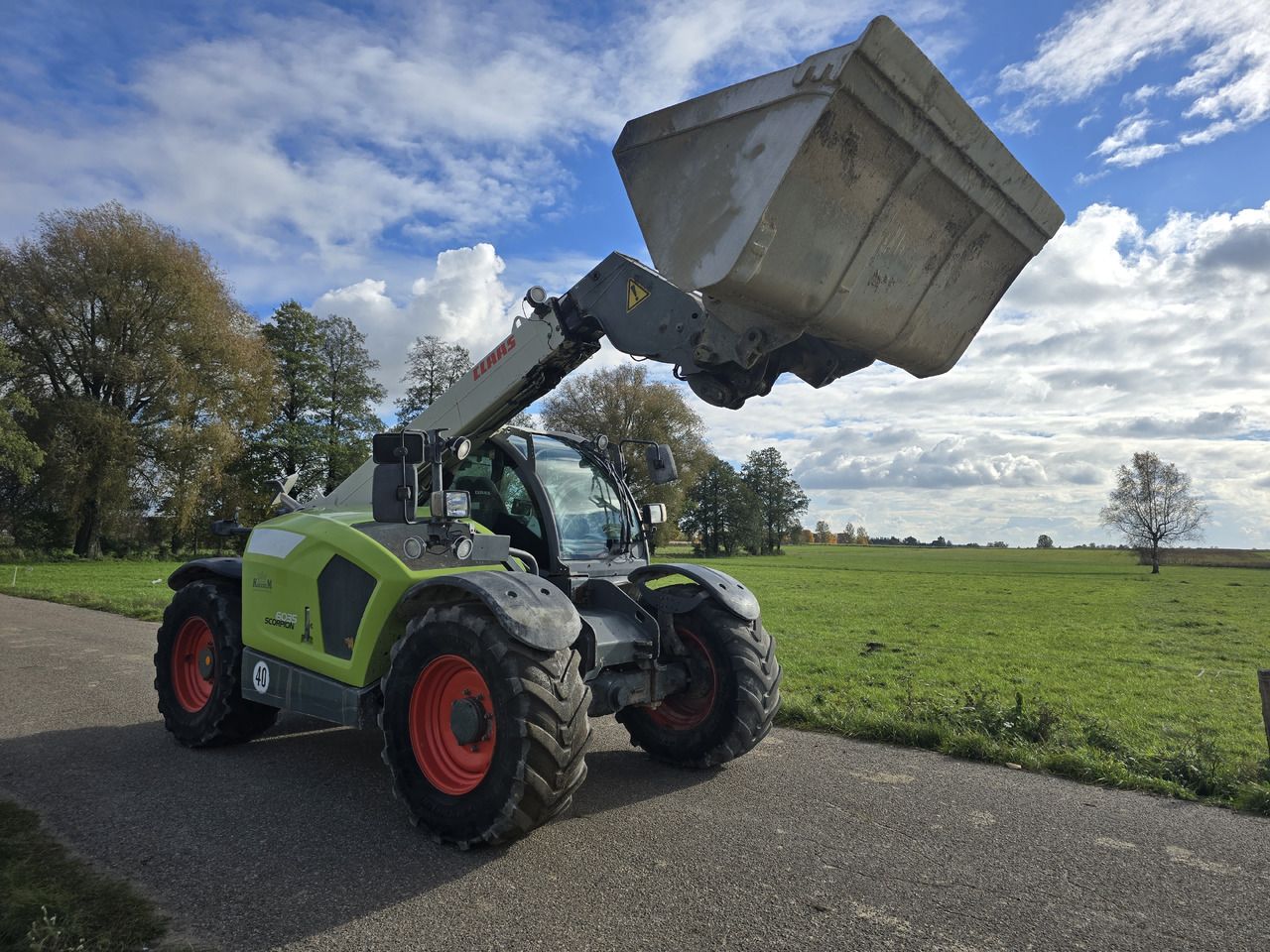 CLAAS Scorpion 6035 VARIPOWER - Wheel loader: gambar 2 CLAAS Scorpion 6035 VARIPOWER - Wheel loader: gambar 2