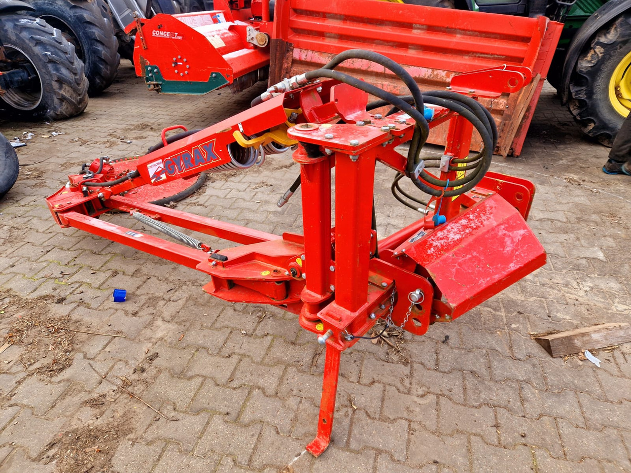 GYRAX BSC 1000 - Mesin pemotong padang rumput: gambar 3 GYRAX BSC 1000 - Mesin pemotong padang rumput: gambar 3