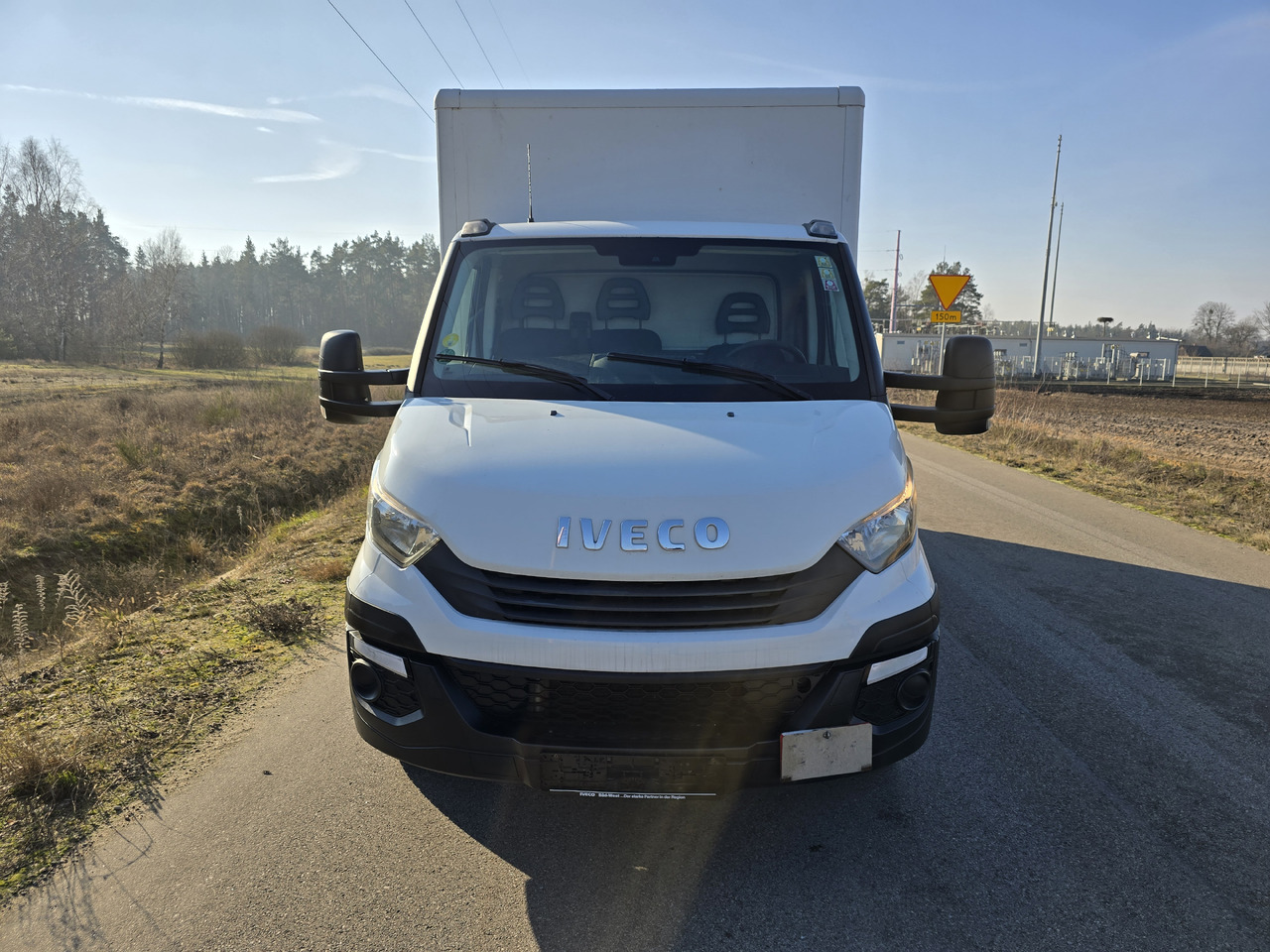 IVECO Daily 35-160 - Van box: gambar 4 IVECO Daily 35-160 - Van box: gambar 4