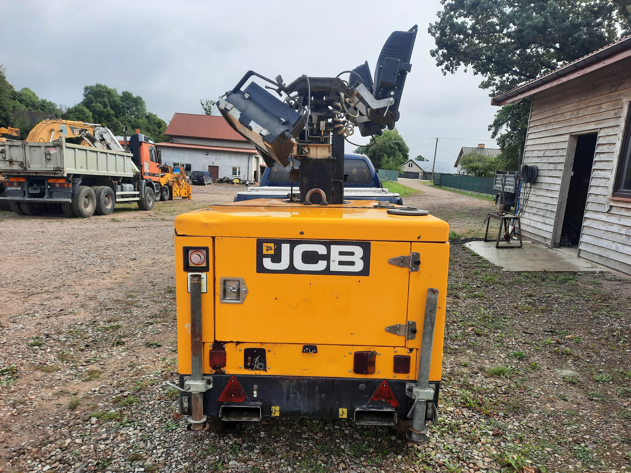 JCB LT9 - Menara penerangan: gambar 3 JCB LT9 - Menara penerangan: gambar 3