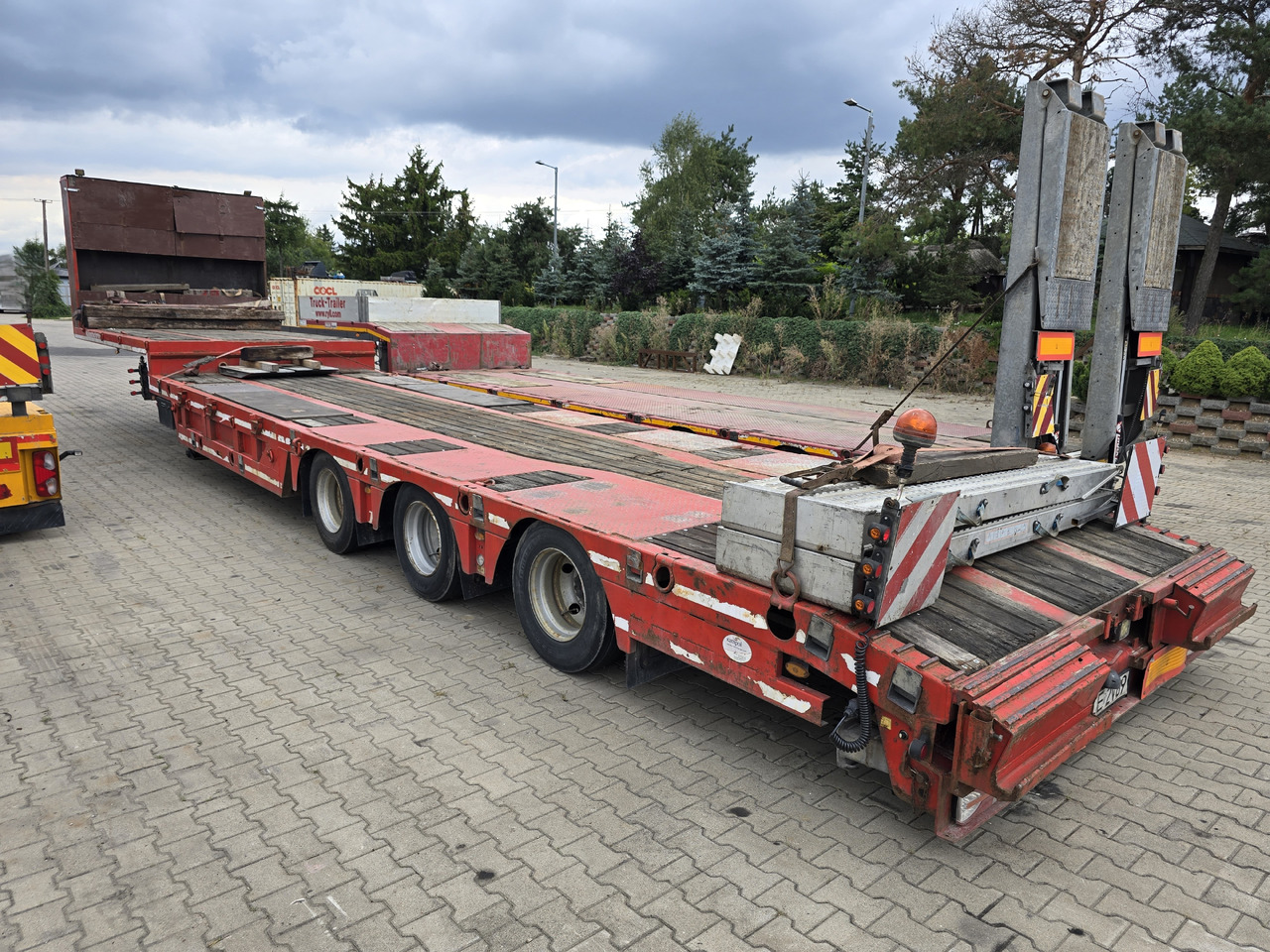 KASSBOHRER LB3E - Semi-trailer autotransporter: gambar 1 KASSBOHRER LB3E - Semi-trailer autotransporter: gambar 1