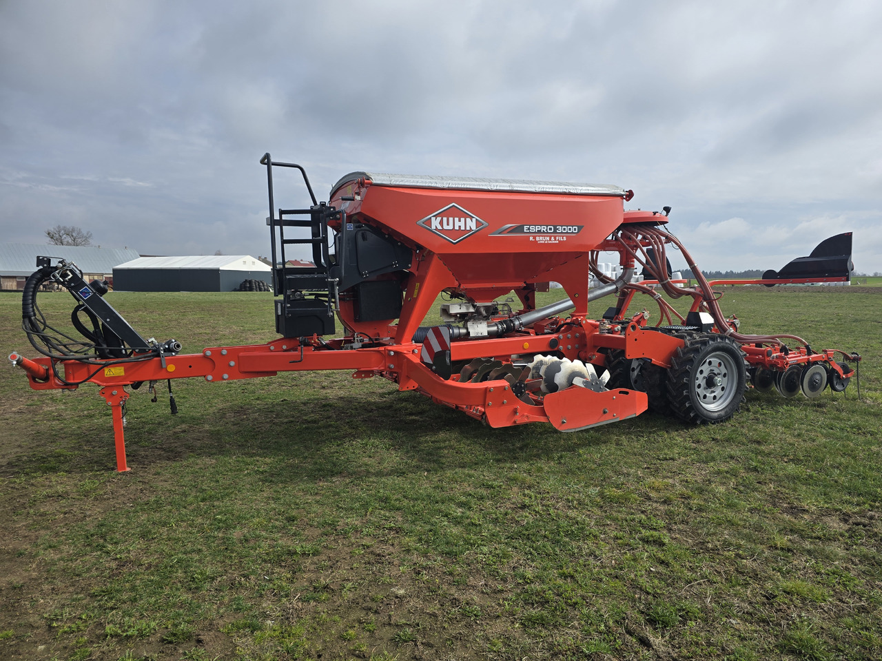 KUHN ESPRO 3000 VFB - Menggabungkan bor benih: gambar 1 KUHN ESPRO 3000 VFB - Menggabungkan bor benih: gambar 1
