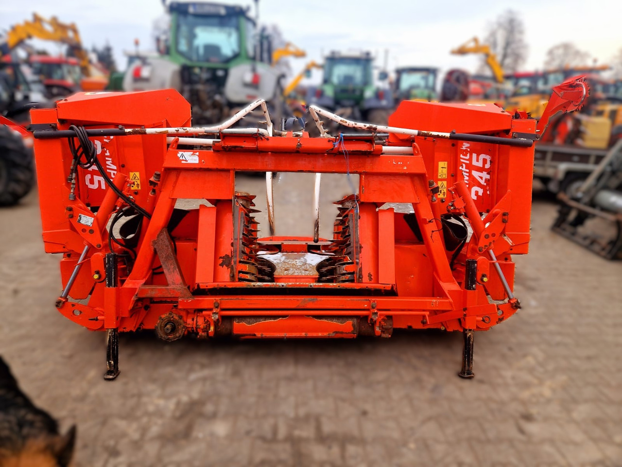 Kemper Champion 345 Claas Jaguar - Lampiran pemanen pakan ternak: gambar 4 Kemper Champion 345 Claas Jaguar - Lampiran pemanen pakan ternak: gambar 4