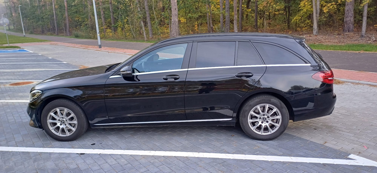 MERCEDES-BENZ C 200 D (W205) - Mobil: gambar 4 MERCEDES-BENZ C 200 D (W205) - Mobil: gambar 4