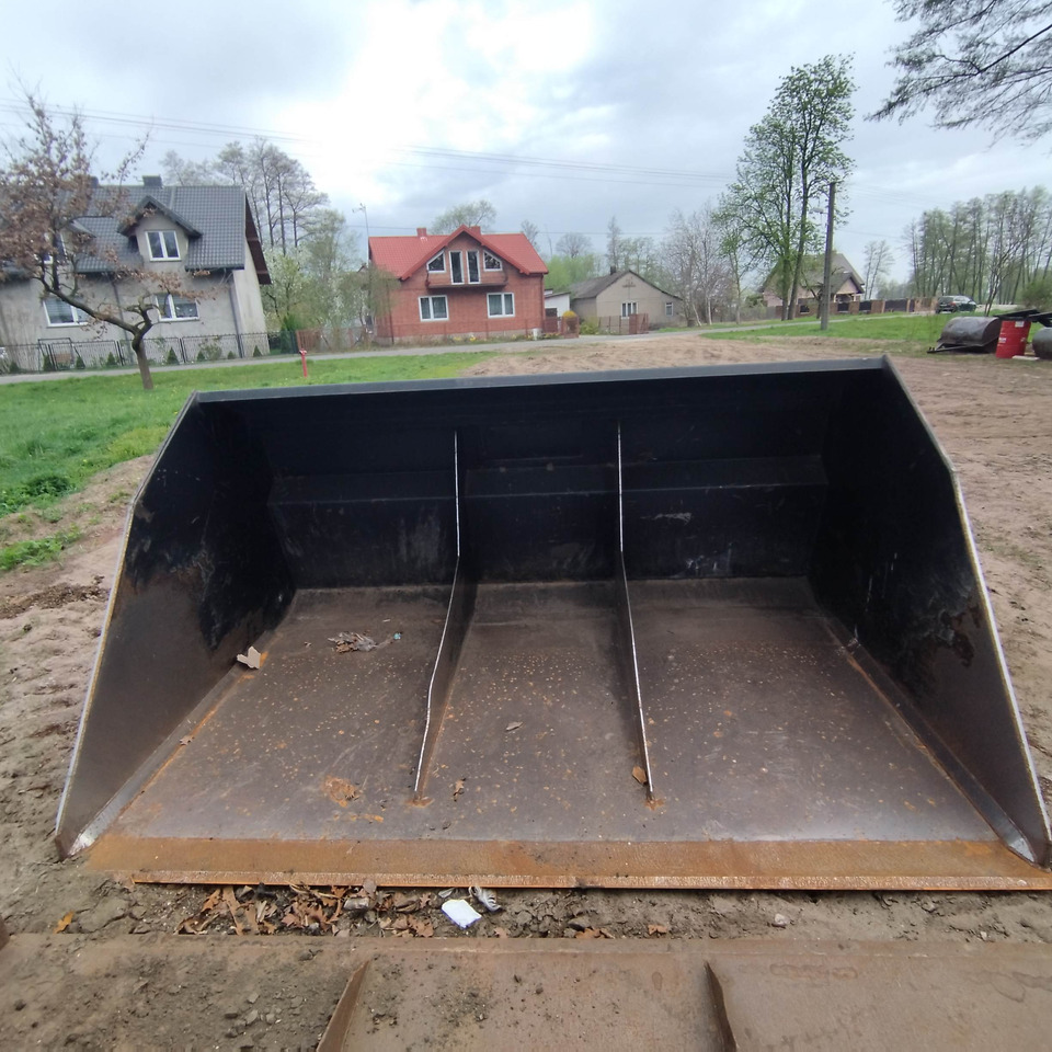 Manitou - Ember loader: gambar 4 Manitou - Ember loader: gambar 4