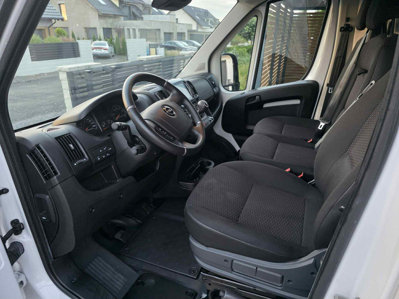 Opel Movano - Van panel: gambar 3 Opel Movano - Van panel: gambar 3