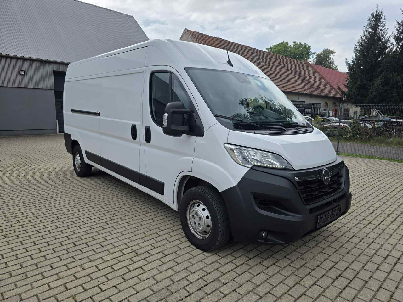 Opel Movano - Van panel: gambar 2 Opel Movano - Van panel: gambar 2
