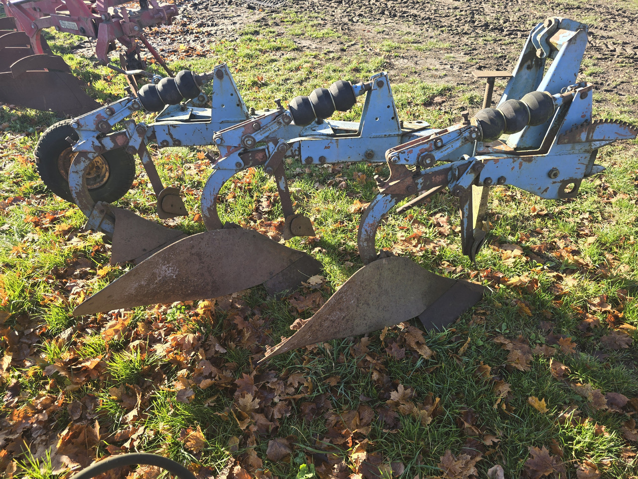 Overum 3 - Bajak: gambar 2 Overum 3 - Bajak: gambar 2