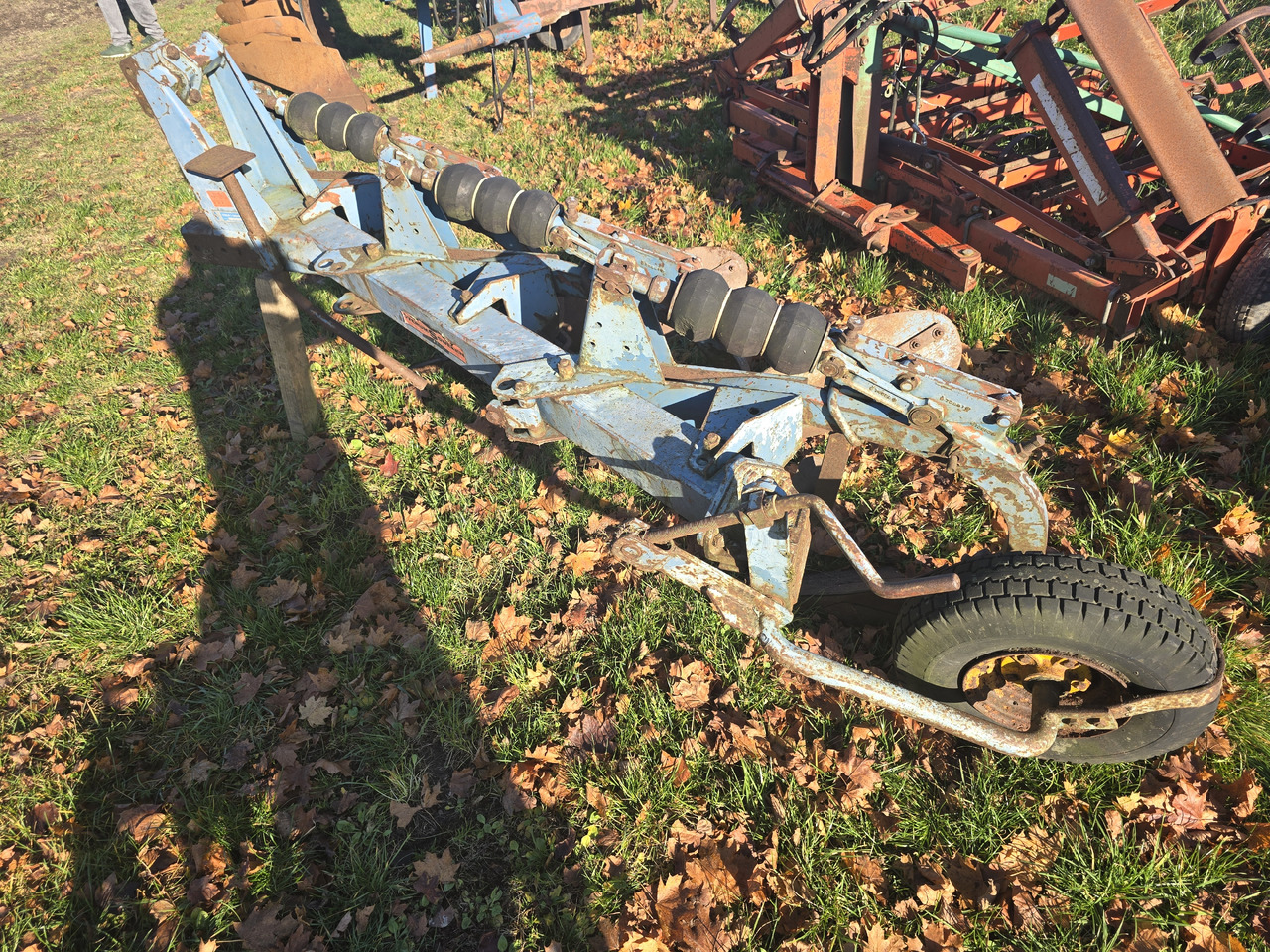 Overum 3 - Bajak: gambar 5 Overum 3 - Bajak: gambar 5