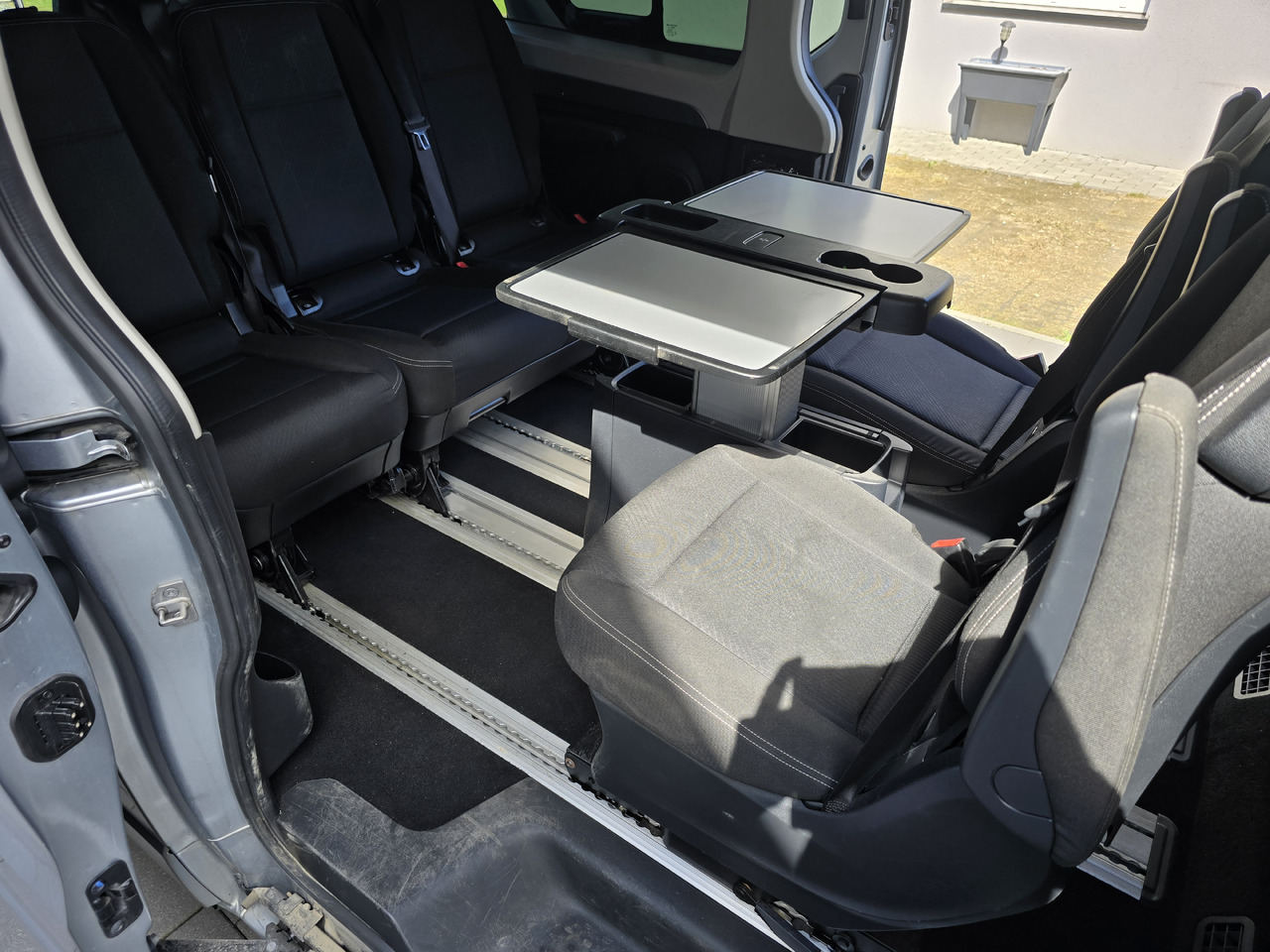 RENAULT Trafic SPACECLASS Premium - Van penumpang: gambar 3 RENAULT Trafic SPACECLASS Premium - Van penumpang: gambar 3