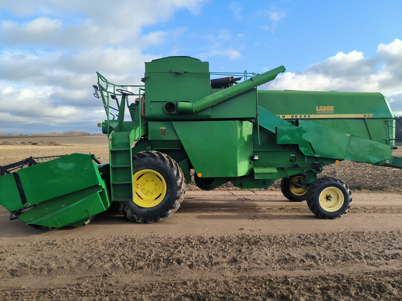 John-deere 942 - Pemanen gabungan: gambar 2 John-deere 942 - Pemanen gabungan: gambar 2
