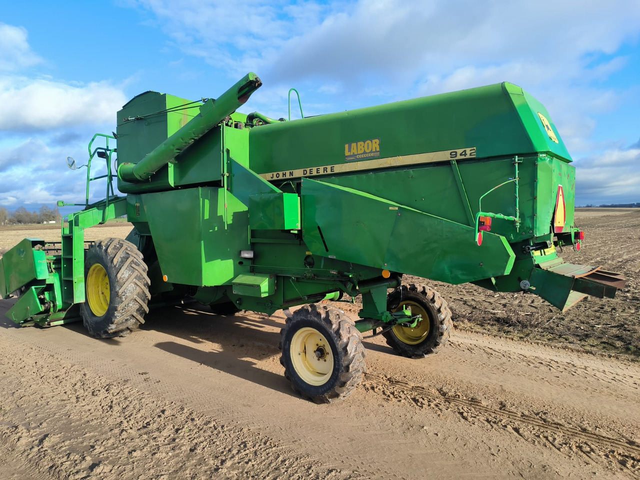 John-deere 942 - Pemanen gabungan: gambar 3 John-deere 942 - Pemanen gabungan: gambar 3